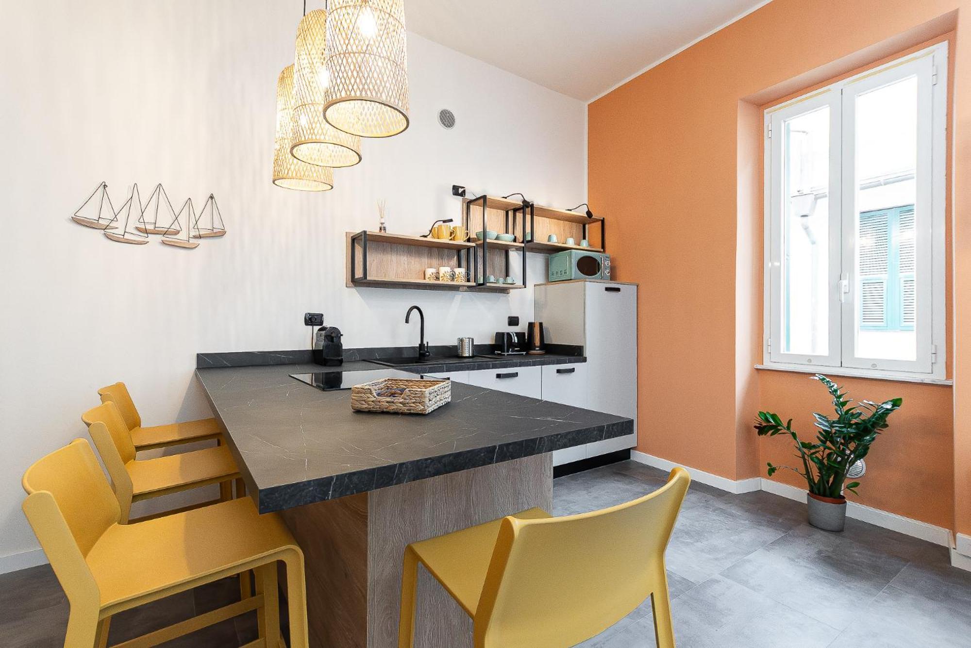 Loano Centro Storico Appartamento Loft Con Parcheggioprivatogratuito Екстериор снимка