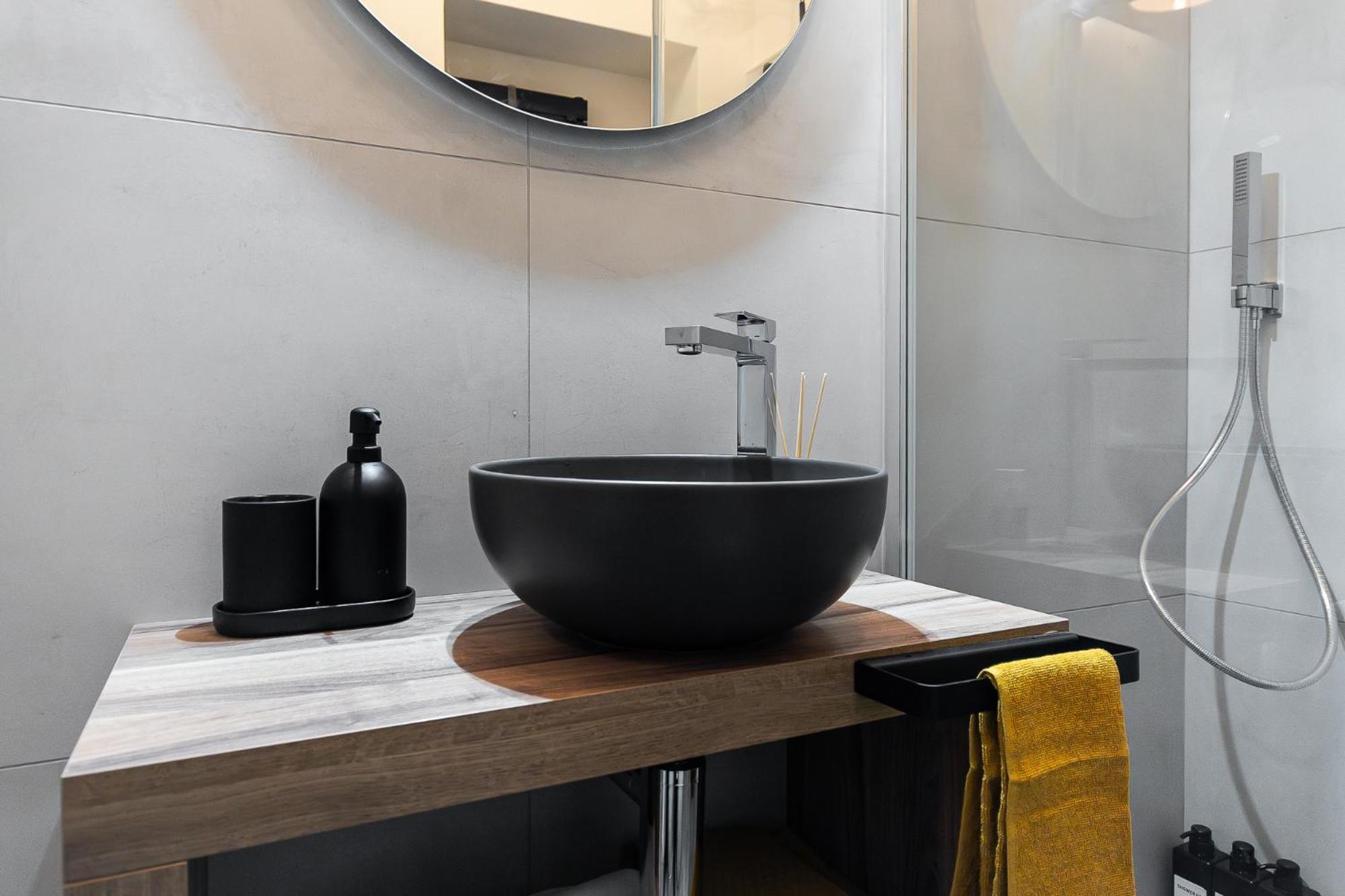 Loano Centro Storico Appartamento Loft Con Parcheggioprivatogratuito Екстериор снимка